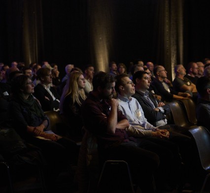 Vorträge für Profis und die Öffentlichkeit